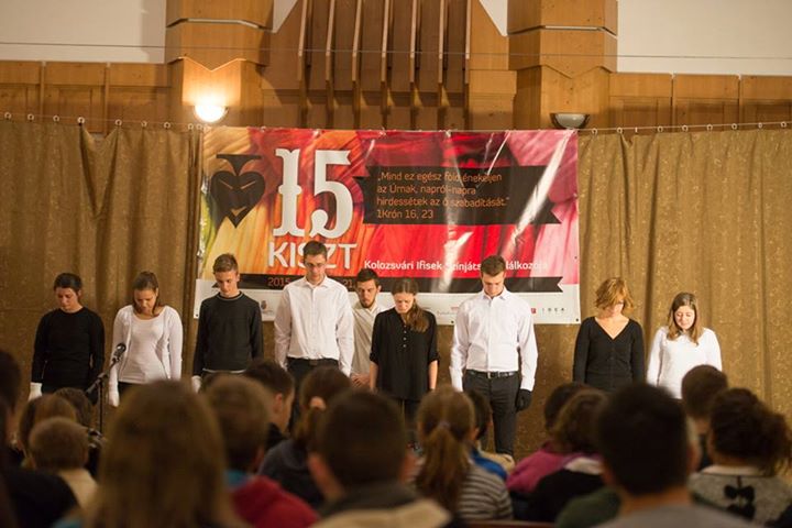 15. KISZT